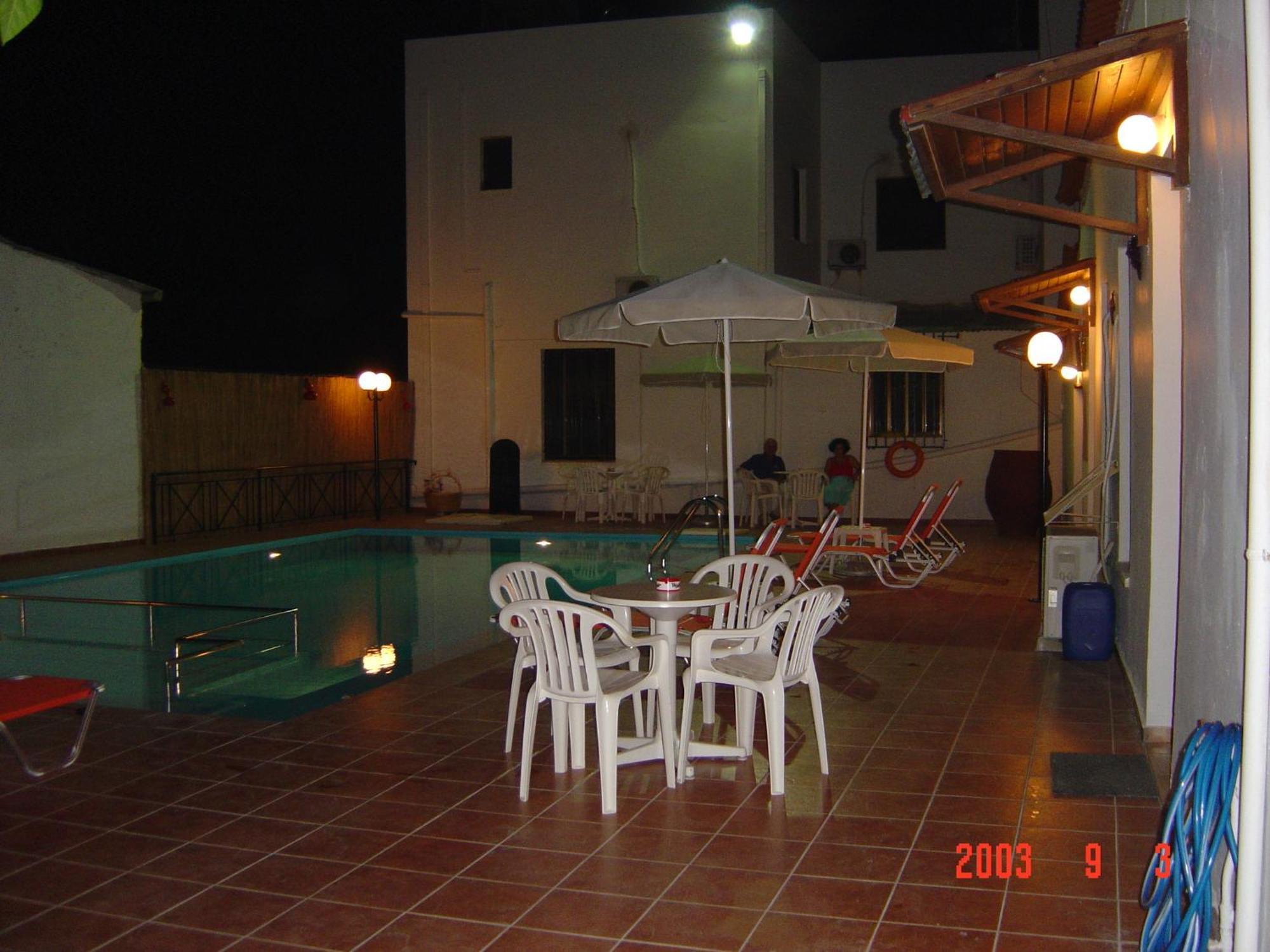 Iliaktida Apartments Rapanianá Exterior photo