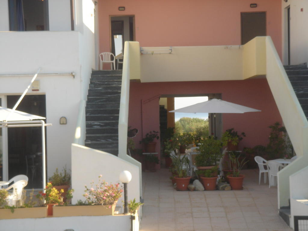 Iliaktida Apartments Rapanianá Exterior photo